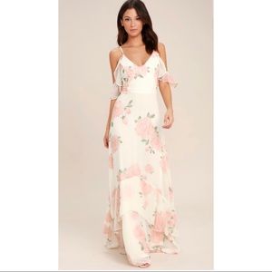 Lulu’s White and blush floral print maxi dress